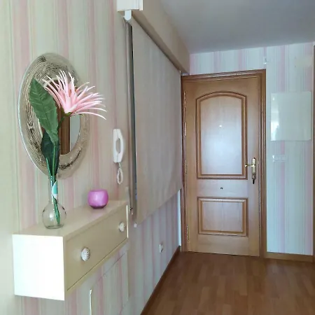 شقة Noia Compostellae